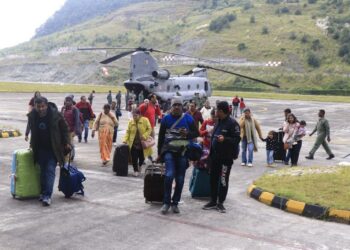 Nearly 500 tourists evacuated from Sikkim