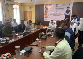 Prioritise people’s involvement and uplift aspirational districts to inspirational districts: Mandaviya