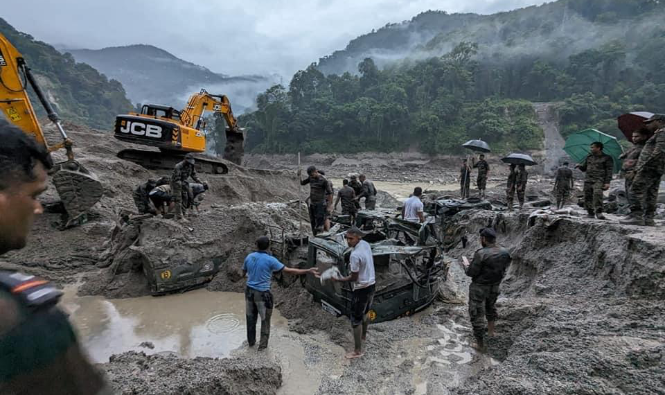 Death toll rises to 14, one army rescued, over 100 still missing in Sikkim’s cloudburst tragedy